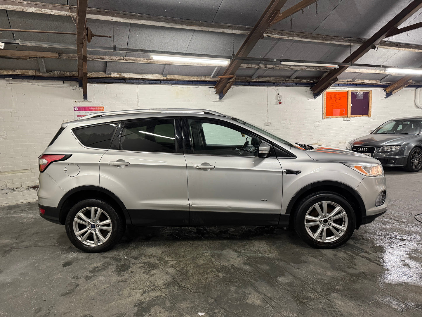 2017 FORD KUGA ZETEC Tdci 4X4 2L 150 AWD Start/Stop £3,995.00